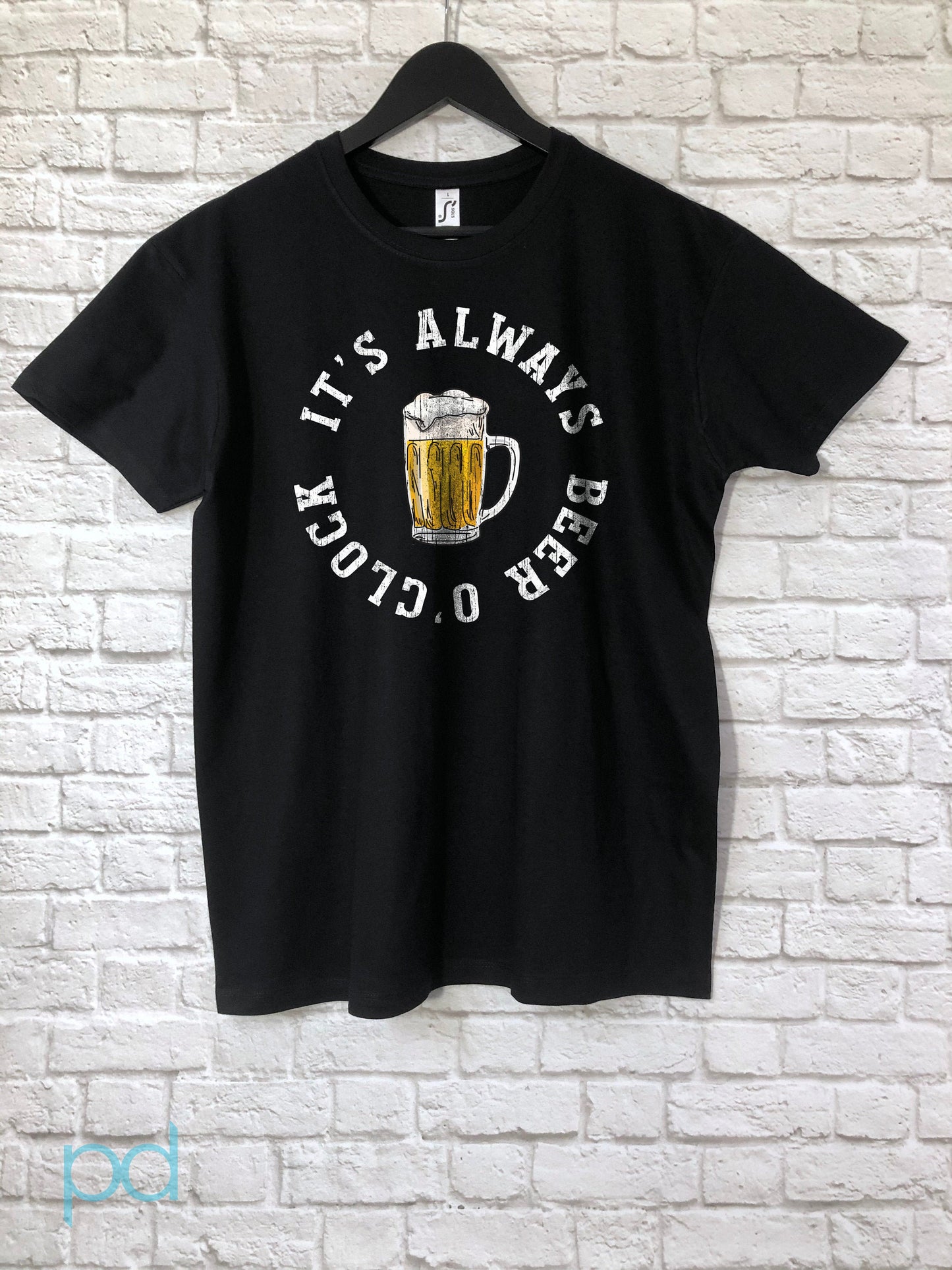 Funny Drinking T-Shirt, Beer o&#39;Clock Pub Meme Gift Idea, Humorous Pint of Lager Graphic Print Tee Shirt Top